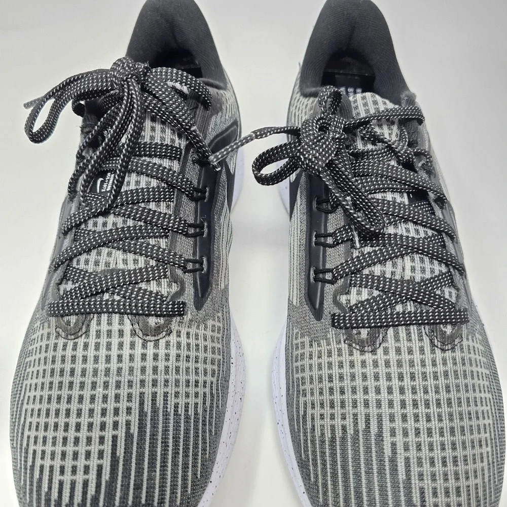 Nike Air Zoom Pegasus 39 Womens 7.5 Black White Running Shoes DH4072-005